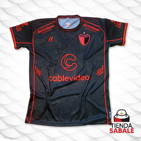 Remera roja y negra new arrivals