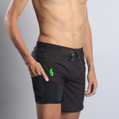 Shorts 2 em 1 longo - Preto com gecko verde na internet