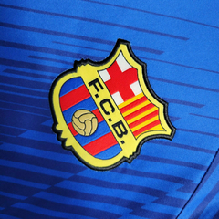 Camisa Barcelona Treino 23/24 - Torcedor Nike Masculina - Azul - Esporte Chique - A sua loja de Importações de Artigos esportivos