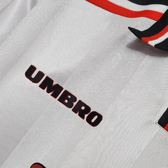 Imagem do Camisa Manchester United Retrô 1997/1998 Branca - Umbro