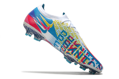 Chuteira Campo - Nike Phantom GT2 - comprar online