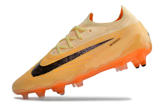 Chuteira Campo - Nike Phantom GX Elite - comprar online