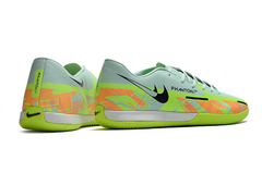 Chuteira Futsal Nike Phantom GT2 - comprar online