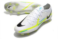 Chuteira Campo - Nike Phantom GT2