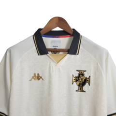 Camisa Vasco da Gama III Kappa Torcedor Masculina - Branca com detalhes em dourado e preto - Esporte Chique - A sua loja de Importações de Artigos esportivos