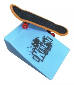Skate Dedo Iantil 3 Und X-trick Presente Fingerboard +