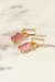 Brinco argola quadrada dourada com pingente fusion rosa - loja online