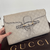 Bolsa Gucci Emily Off White na internet