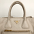 Bolsa Prada Vitello Daino Off White na internet