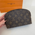 Necessaire Louis Vuitton Canvas Monograma na internet