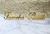 Letras manuscrito Família "..." para jazigo túmulo cemitério em ACM douradas 10cm altura - loja online