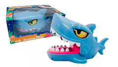 SHARKY ATTACK DITOYS (7798310074950)