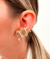 Brinco ear cuff com zircônias e pedras coloridas banhado a ouro 18k na internet