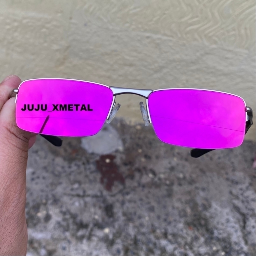 Óculos Lupa Mandrake Vilão Oakley Juliet X-Metal Lente Rosa