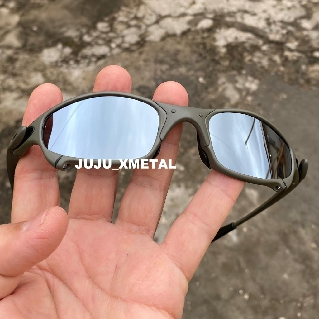 Óculos Oakley Juliet Preto/Branco Lente Liquid Metal