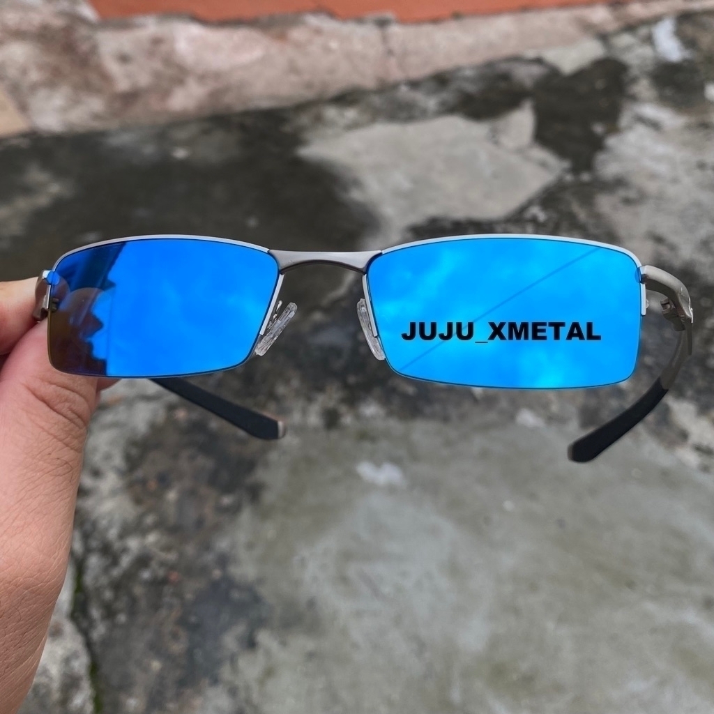 Óculos Lupa Mandrake Vilão Oakley Juliet X-Metal Lente Azul