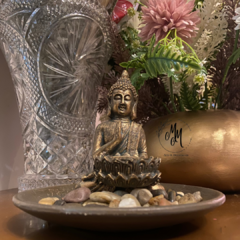 Jardín Zen Buda Porta Vela Meditando en Plato - comprar online