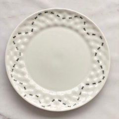 Prato Raso Em Porcelana Estampa Formiga 26cm - comprar online