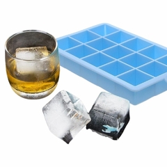 Forma De Gelo 15 Cubos Azul - comprar online