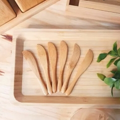 Kit de 6 Mini Facas de Bambu na internet