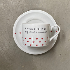 Xícara De Chá Em Porcelana Branca Red Heart 250ml Estampa Frase Momentos - comprar online
