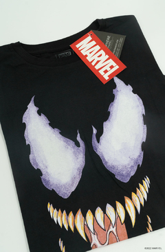 Remera Venom - tienda online