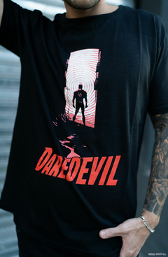 Remera Signature - Daredevil - tienda online