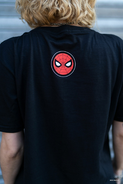 Remera Signature Spider-Man: Torment - tienda online