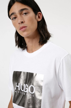 Camiseta Hugo - 50497709 - Status