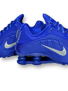 Nike Shox R4 Racer Blue Metallic Silver (Women s)/HJ7303 na internet