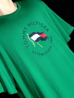 CAMISETA TOMMY HILFIGER - 78JA928 na internet