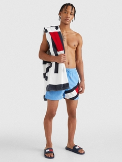 Bermuda Tommy Hilfiger - UM0UM02048 - comprar online