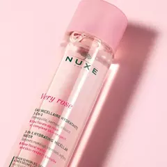 Água Micelar Facial Very Rose NUXE 200 ml (3 em 1 Limpa, Demaquila e Hidrata sem enxágue) - comprar online