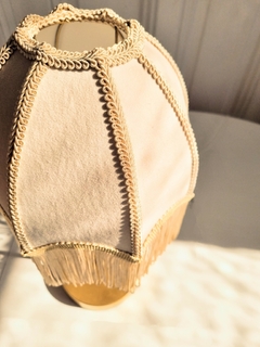 Pantalla para lámpara de mesa o velador - Alfonsina terciopelo - La Boardilla
