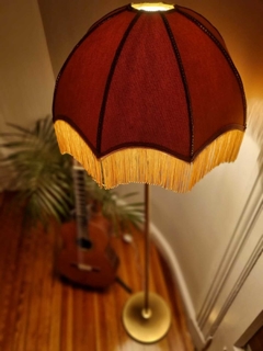 Lámpara de Pie Alfonsina - comprar online