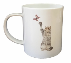 Taza Gato Jugando Con Una Mariposa M2 - comprar online