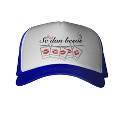 Gorra Aqui Se Dan Besos