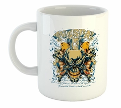 Taza Martes 13 Skull Devil