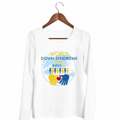 Remera Manga Larga Sindrome De Down Mundo Manos en internet