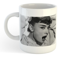 Taza Audrey Hepburn Diva Glam Epoca Dorada