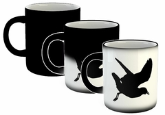 Taza Gaviota Volando Silueta Vector en internet