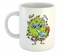 Taza Cogollo Fumando Bong Cannabis