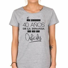 Remera Los Primeros 40 Años De La Infancia - comprar online