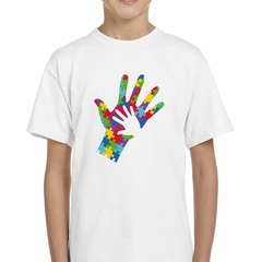 Remera Autismo Amor Manos Color en internet