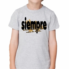 Remera Siempre Dimos Una Vuelta Mas - TiendaCubik