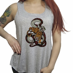 Musculosa Tigre Atacando Serpiente Ilustracion Art