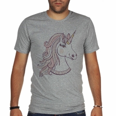 Remera Unicornio Con Ojos Pintados en internet