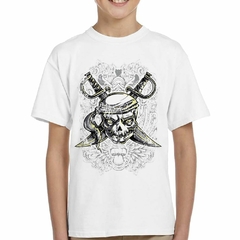 Remera Calavera Pirata Espadas Arte