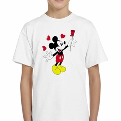 Imagen de Remera Mickey Regalando Una Rosa Amor Love