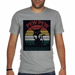 Remera Pew Pew Madafakas Color Gato Pistola - tienda online